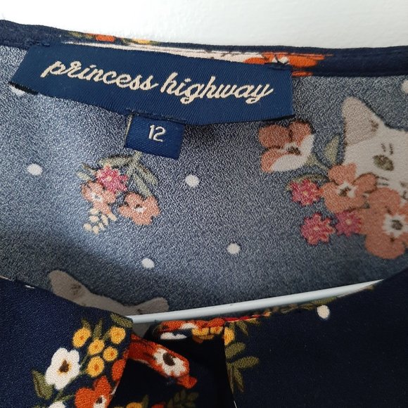 Princess Highway size 12 cats and flowers long-sleeved top - Picture 2 of 3